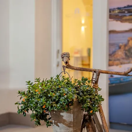 Residenza San Giovannello 게스트하우스 *